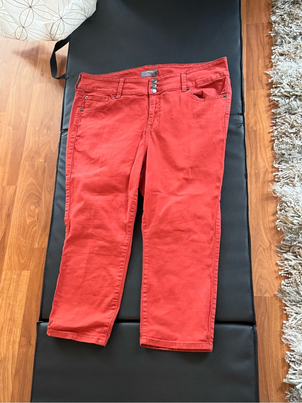 torrid Red Cropped Triple-Button Stretch Jeans